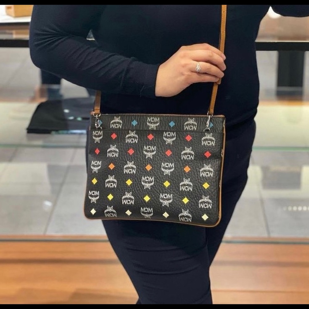 Limited stock! Price firm! MCM medium size crossbody pouch $480+ tax - Picture 10 of 12